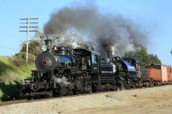 For one set of run-bys, the group decided to double-head the power so we could get both Mallets on a single train. We picked the last set before Skookum's crew was up on time, so they could just cut away and go back to Brightside.