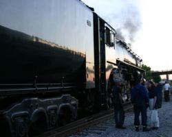 The day's fading light on the locomotive