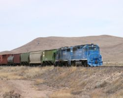 Dry, barren desert between Nutt and Mirage.