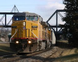 IC&E trains aren't the only thing to ply the River Line, though. UP routes coal trains over the line to several generating stations (Louisa and Riverside being the two that come to mind).