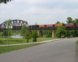 The view of the A&M's bridge from Van Buren's Meyer Park - now if only I'd caught the head end