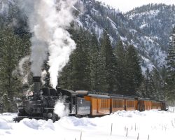 At about 1210h, we backed up to the Cascade wye to watch the the regularly-scheduled train, powered by K-28 478, turn and head back to Durango