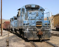 2171 isn't an idle scrapheap, though - the rails under and around it are shiny, and there are fresh fuel drips down the side of the tank.