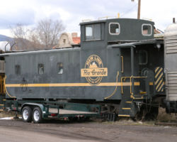 The other ex-DRGW caboose. My guess is that these two are ex-DRGW 01484 and 01488
