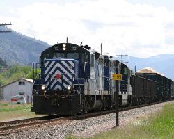 Once again catching up with the local at Plains, MT, a couple miles west of Paradise. It'll be going in the hole to meet two.