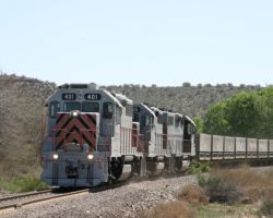CBRY 401 leads up OT-2 as it heads northbound back to the Ray Mine.