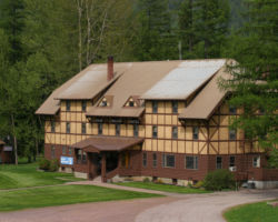 The Isaak Walton Hotel - looks like an idyllic lodge in the middle of the wilderness...