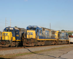 Cordele is a busy crossroads for the NS, the CSX, and the Heart of Georgia RR (the HOG). It didn't take too many minutes to get this westbound CSX manifest.