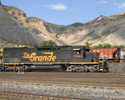 One more gratuitous tunnel motor shot, since this might be the last time I see them unpatched