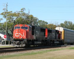 And at 1320h, these odd visitors show up - a pair of Canadian National SD75Is (5773 and 5754) lead Q237-29.