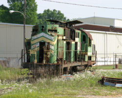 Off by itself is LSI 1851, without any trucks