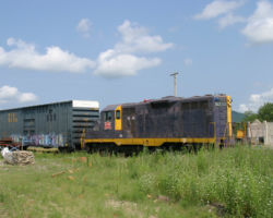 Over in Red Oak, OK, we find one of the road's other units - AOK 5913