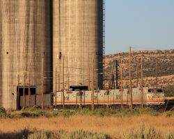 As daylight draws to a close, the Sunday afternoon train has now gotten the power under silos and is starting to load out the hoppers.