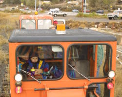 One of the younger passengers enjoys the ride inside car 3081