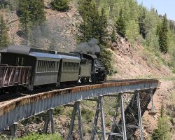 The second crossing is by far the more interesting - Cascade Creek Trestle is one of two of these magnificent steel structures on the line (the other being Lobato).