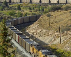 After some brake issues, UP 6816 threads its way towards Kyune