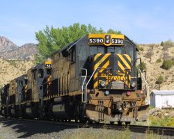 Awaiting the signal to enter the yard at Spring Glen, UT