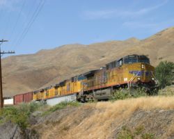 The only train I stopped to catch on the way home was this southeast-bound UP on the Oregon Trunk in Lime, OR.
