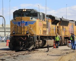 After some delay, the road power arrives - UP 8484 (an SD70ACe) and UP 3902 (a Tier I-compliant SD70M).