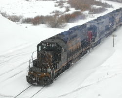 Another view of MDVRO-02 waiting for Amtrak