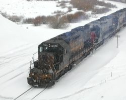 Another view of MDVRO-02 waiting for Amtrak