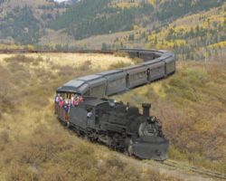 Coming through the S-curve about halfway between Cresco and Lobato