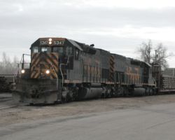 Spotting the loads of pipe in Price