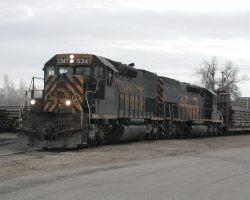 Spotting the loads of pipe in Price
