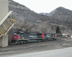 SP 119 with a loaded coal train, sitting at Somerset, CO