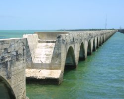 The Spanish Harbor Channel bridge is pretty much abandoned. Segments are cut out at both ends, severing access and giving us a good look inside the bridge structure. Note that the bridges are not solid concrete.