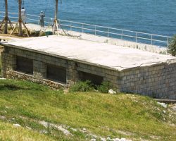 The twin to the structure I found at Bahia Honda. This one is at the north/east end of the Seven Mile Bridge, and is on the north side of the highway.