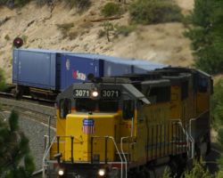 Just past Williams Loop, 3071 rounds a bend at Spring Garden.