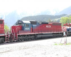 A lost soul from Colorado, DRGW 5320 hides as HLCX 6525 in the northwoods.