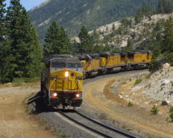 Just another shot of 9391 rounding the curve at Yuba Gap. My wife and I couldn't agree on which one to include, so I put one in the main report, and one here.