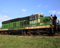 POTB 6139 (built as B&O 1831, later BN 6139) is still in service on the OCSR. Here it is on Thursday moving cars around.