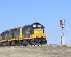 Passing one of many varieties of derelict ABS signals along the line.