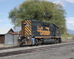 DRGW3097 returning from dropping off cars