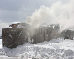 Ready for one last final push through the snowbank for the photographers