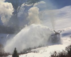 This curve, just below the infamous Kyle's Kink, provided a wonderful combination of steam, smoke, snow and light.