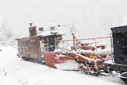 DSNG/DRGW flanger OF, repainted as RGS 01 for the charters. Unfortunately RGS 0404 doesn't have the controls to operate the wings.