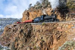 A wider view from out on an outcropping